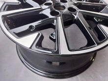 Laden Sie das Bild in den Galerie-Viewer, 1x Alufelge 17 Zoll 7.0" 4x108 32ET 672044871 Opel Corsa F Rim Wheel FEL2530919839zu