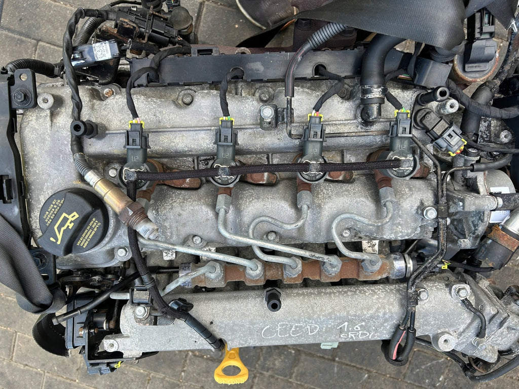 Motor Hyundai Kia I30 Ceed D4FB 1.6 CRDI 141TKm Diesel Engine Komplett