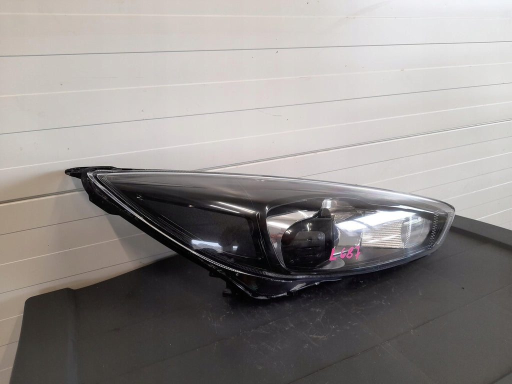 Frontscheinwerfer Ford Focus F1EB-13D154-CG Rechts Scheinwerfer Headlight