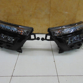 Frontscheinwerfer Skoda Kamiq 11282685631 Ein Satz Scheinwerfer Headlight SCH4270412251jw