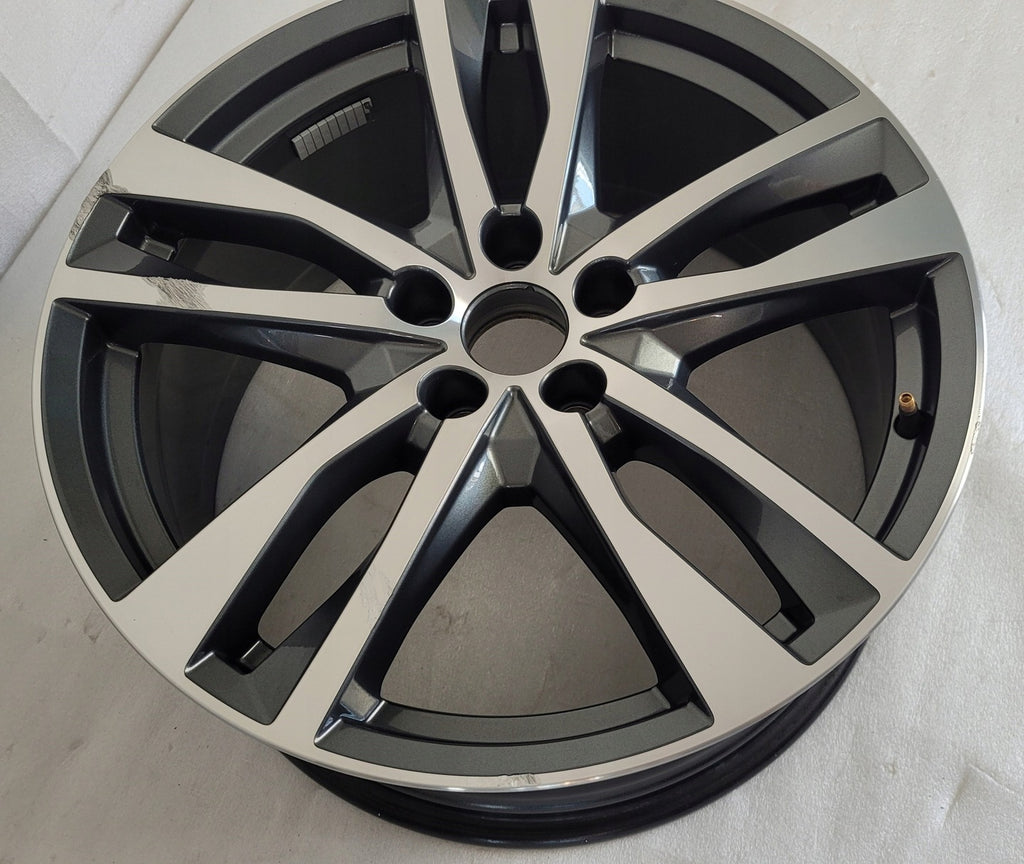 1x Alufelge 19 Zoll 8.5" 5x112 40ET 4K0601025H Audi C8 Rim Wheel