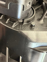 Laden Sie das Bild in den Galerie-Viewer, Frontscheinwerfer Mazda II Links Scheinwerfer Headlight