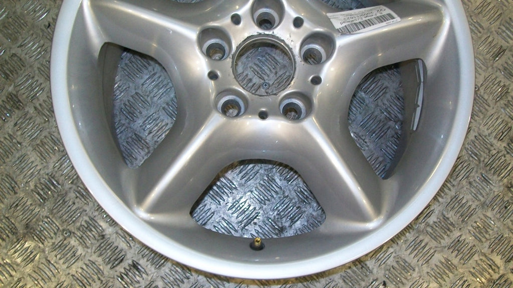 1x Alufelge 17 Zoll 7.5" 5x120 40ET Silber BMW X5 E53 Rim Wheel FEL4722899994sn