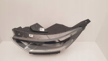Load image into Gallery viewer, Frontscheinwerfer Hyundai I20 III 92101-Q0000 Links Scheinwerfer Headlight SCH5088897763og