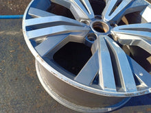 Laden Sie das Bild in den Galerie-Viewer, 1x Alufelge 18 Zoll 8.0" 5x112 3G0601025AA VW I Rim Wheel FEL9646782240uw
