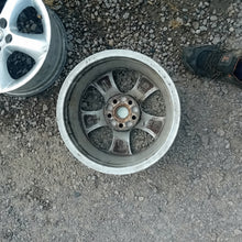 Laden Sie das Bild in den Galerie-Viewer, 3x Alufelge 15 Zoll 6.0&quot; 5x100 5J0601025A Skoda Rim Wheel