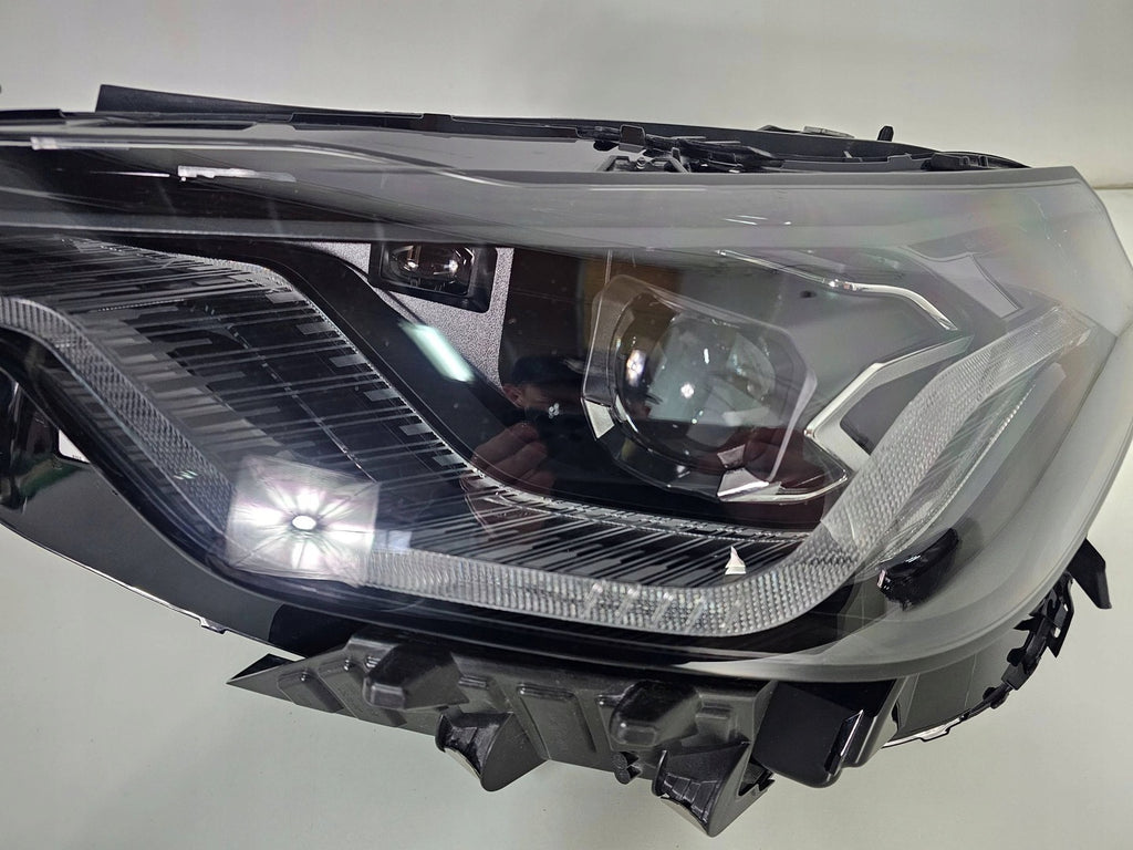 Frontscheinwerfer BMW 2 Coupe G42 808363607 808363507 Ein Satz Headlight SCH5452091112ne