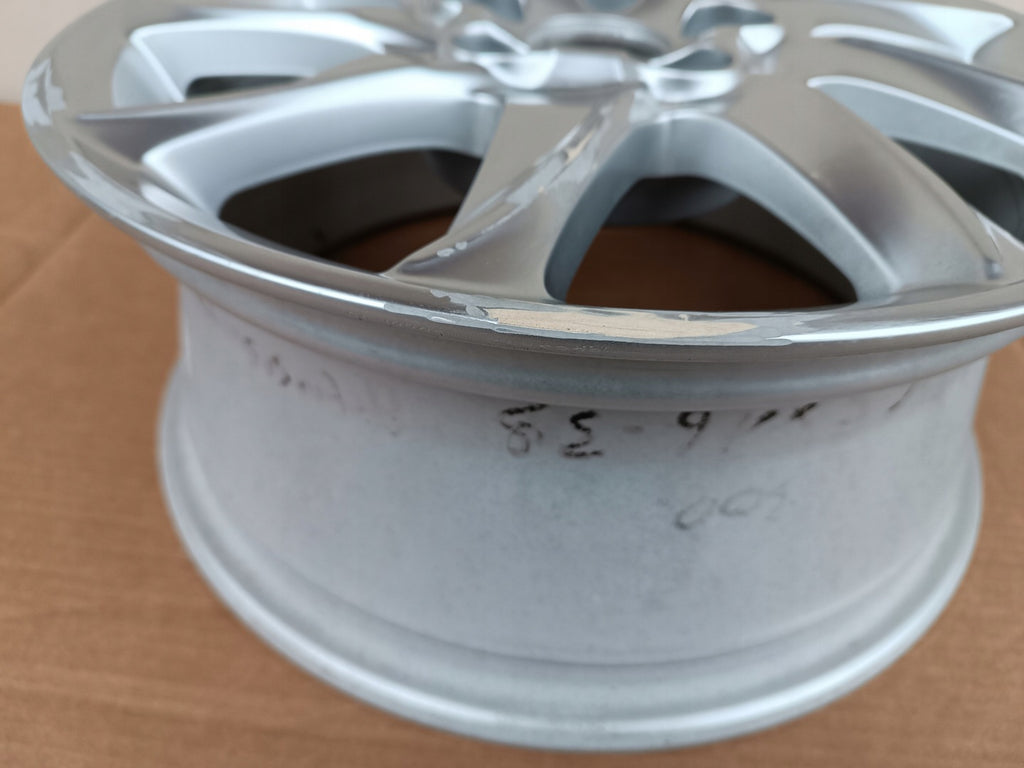 1x Alufelge 16 Zoll 6.5" 5x114.3 39ET PZ406-T067E Toyota Auris Rim Wheel