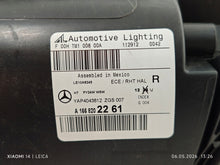 Load image into Gallery viewer, Frontscheinwerfer Mercedes-Benz W166 A1668202261 Rechts Scheinwerfer Headlight SCH6430345148rw