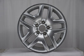 1x Alufelge 18 Zoll 9.0