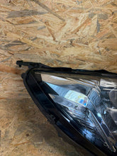 Load image into Gallery viewer, Frontscheinwerfer Peugeot 2008 208 II BWG1939 Rechts Scheinwerfer Headlight SCH7482510886uh