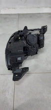 Laden Sie das Bild in den Galerie-Viewer, Frontscheinwerfer Peugeot 208 Rechts Scheinwerfer Headlight SCH7360570267wo