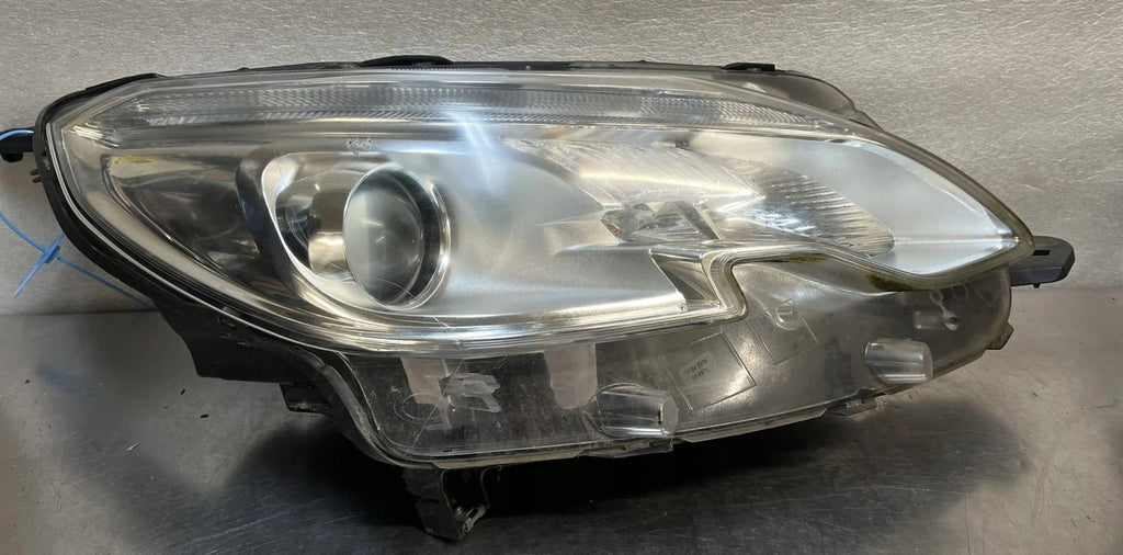 Frontscheinwerfer Peugeot 2008 I 9815403080 Rechts Scheinwerfer Headlight SCH3925559701ul