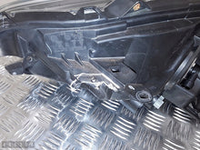 Load image into Gallery viewer, Frontscheinwerfer Honda Cr-V Rechts Scheinwerfer Headlight SCH3040283027kq