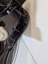 Laden Sie das Bild in den Galerie-Viewer, Frontscheinwerfer Mercedes-Benz Vito W447 A4479068101 Links Headlight SCH3408616280ig