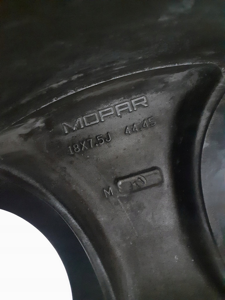 1x Alufelge 18 Zoll 7.5" 5x127 Jeep Wrangler Jk Rim Wheel FEL3761573723hc