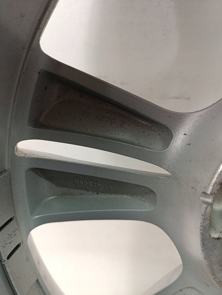 1x Alufelge 17 Zoll 6.5" 4x114.3 529102Y400 Hyundai Ix35 Rim Wheel