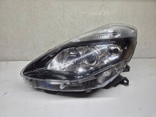Laden Sie das Bild in den Galerie-Viewer, Frontscheinwerfer Renault Clio III 899034460057 Links Scheinwerfer Headlight SCH3640564471ry