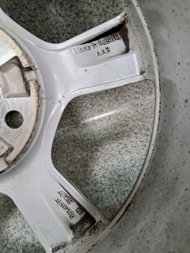 1x Alufelge 16 Zoll 6.5" 5x112 43ET Glanz Silber 8V5071496 Audi A3 Rim Wheel FEL4598558690hs