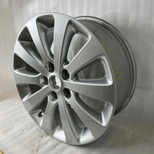 Load image into Gallery viewer, 1x Alufelge 17 Zoll 7.0" 5x115 44ET Glanz Silber Opel Insignia Rim Wheel FEL8142288957jj