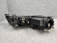 Laden Sie das Bild in den Galerie-Viewer, Frontscheinwerfer Mazda 6 I Xenon FALSE Scheinwerfer Headlight SCH1379358402dj