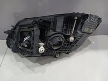 Laden Sie das Bild in den Galerie-Viewer, Frontscheinwerfer Mercedes-Benz W205 A2059062206 Full LED Rechts Headlight SCH5730334301sq