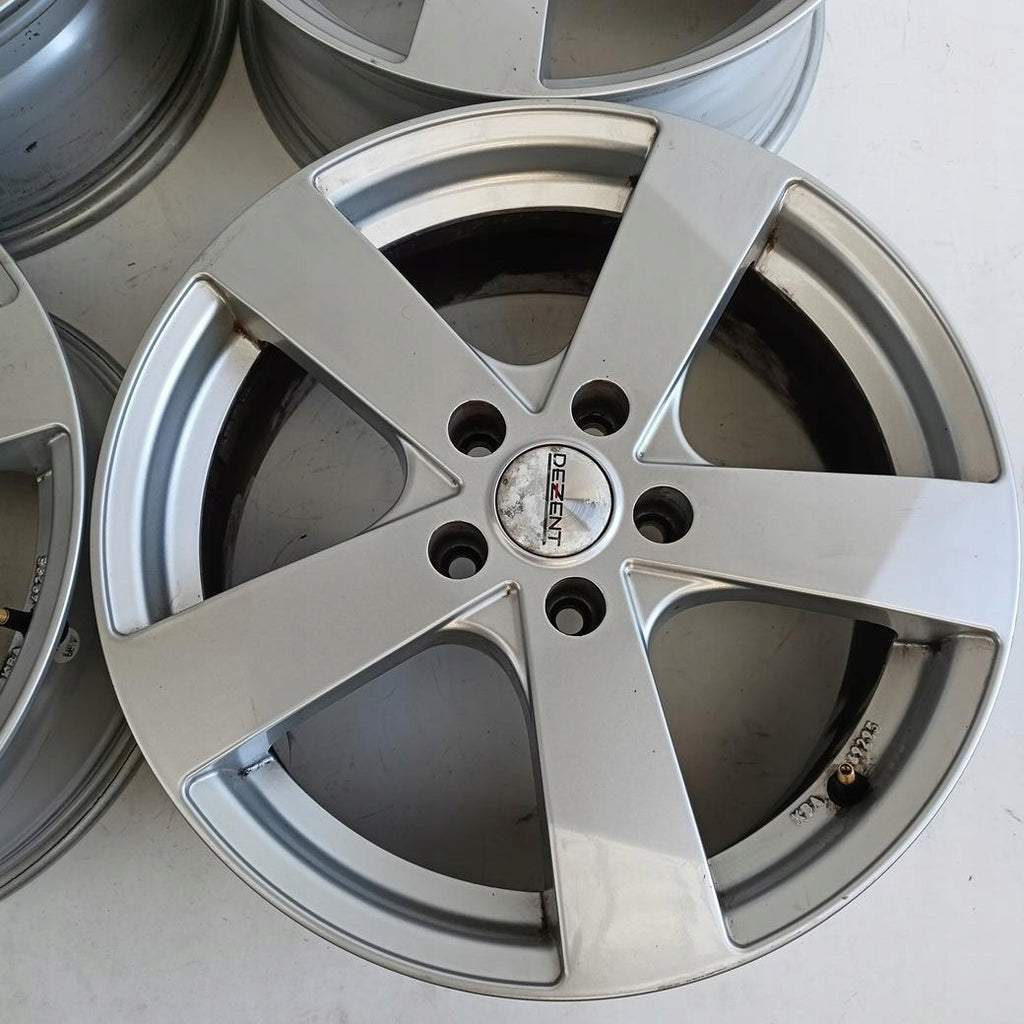 4x Alufelge 17 Zoll 7.0" 5x112 45ET Glanz Silber Audi I Rim Wheel FEL7038246588vc