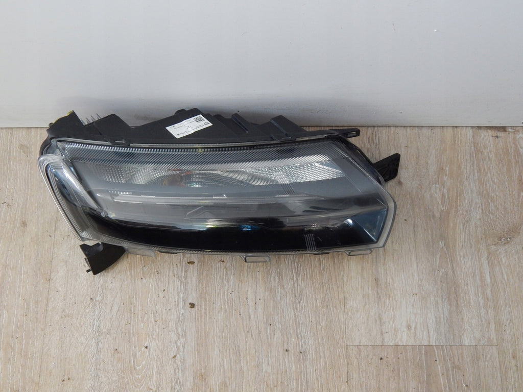 Frontscheinwerfer Dacia Spring 266008993R Rechts Scheinwerfer Headlight SCH3657615523cb