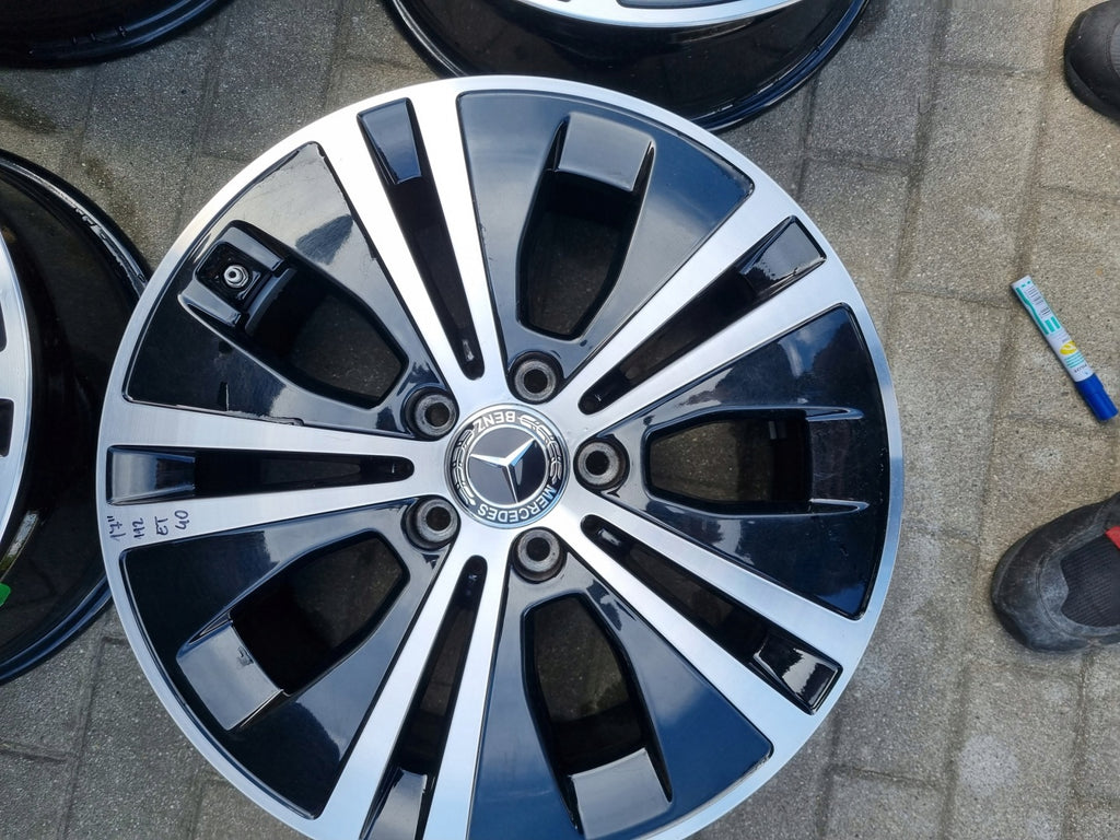 4x Alufelge 17 Zoll 7.5" 5x112 40ET Glanz Schwarz A2134015100 Mercedes-Benz FEL2920450926fm
