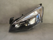 Laden Sie das Bild in den Galerie-Viewer, Frontscheinwerfer Opel Astra J 13371595 Links Scheinwerfer Headlight SCH5059544499hc