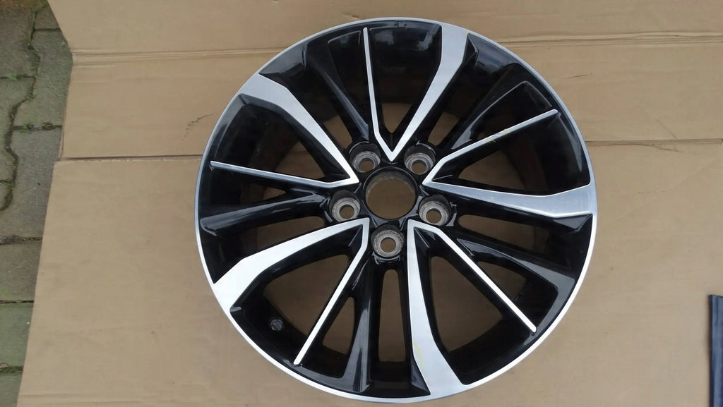 1x Alufelge 17 Zoll " HL810411GY02 Toyota Avensis Rim Wheel