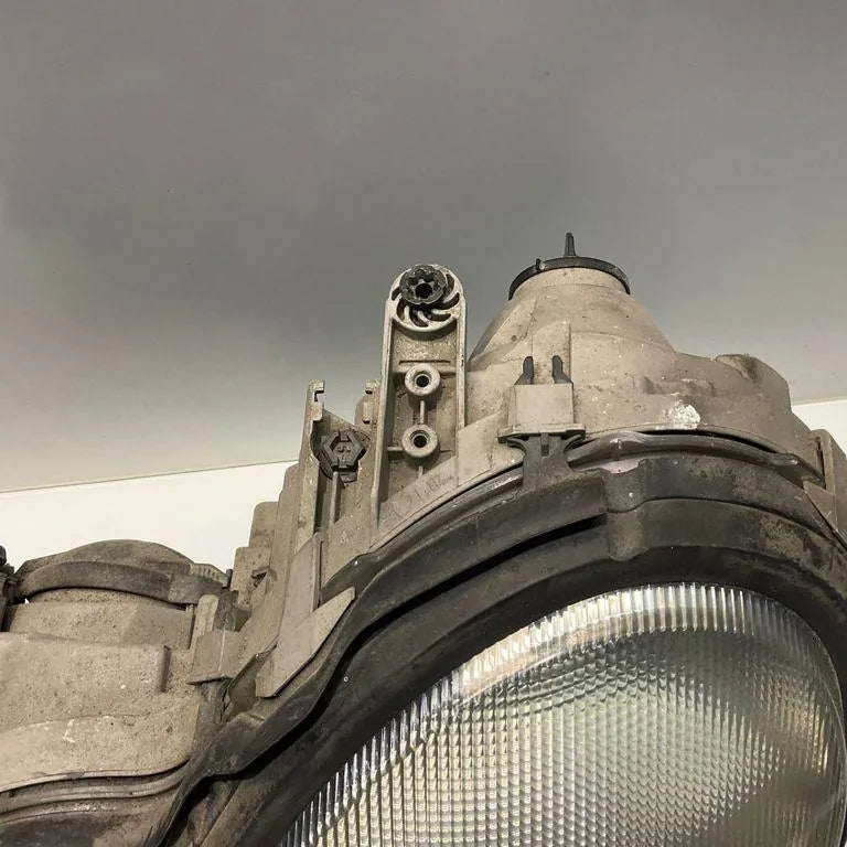 Frontscheinwerfer Mercedes-Benz A2038201161 Links Scheinwerfer Headlight SCH6016551501rx