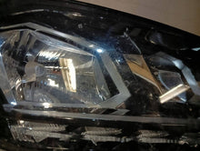 Laden Sie das Bild in den Galerie-Viewer, Frontscheinwerfer VW Golf Sportsvan 517941006D 90111502X601VF203QJ7 Rechts SCH4846710656fg