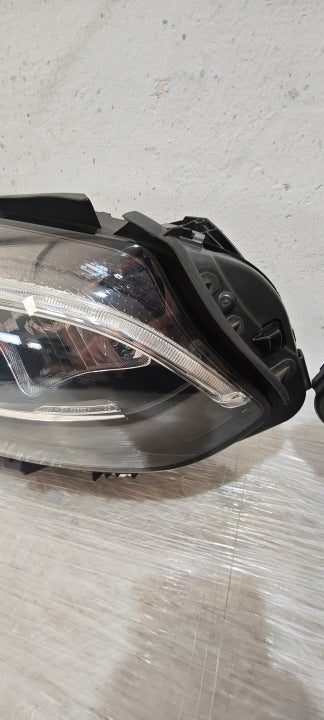 Frontscheinwerfer Mercedes-Benz W246 A2469067001 LED Ein Satz Headlight SCH8875255324og