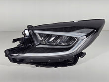 Laden Sie das Bild in den Galerie-Viewer, Frontscheinwerfer Toyota Aygo X Full LED Links Scheinwerfer Headlight SCH8686380825ry