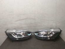 Laden Sie das Bild in den Galerie-Viewer, Frontscheinwerfer Renault Clio IV 260608367R 260100653R LED Links Headlight