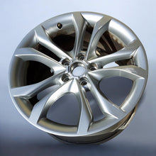 Load image into Gallery viewer, 1x Alufelge 18 Zoll 9.0&quot; 5x112 52ET Silber 8J0601025S Audi Tt Rim Wheel