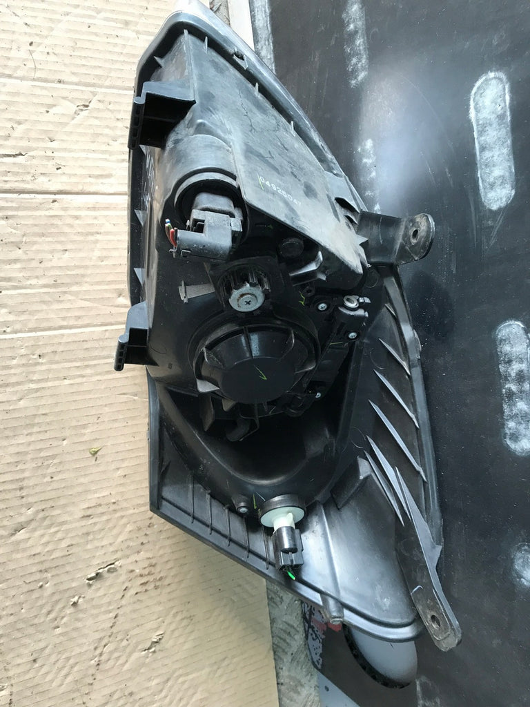 Frontscheinwerfer Hyundai Matrix 92101-10010 Rechts Scheinwerfer Headlight