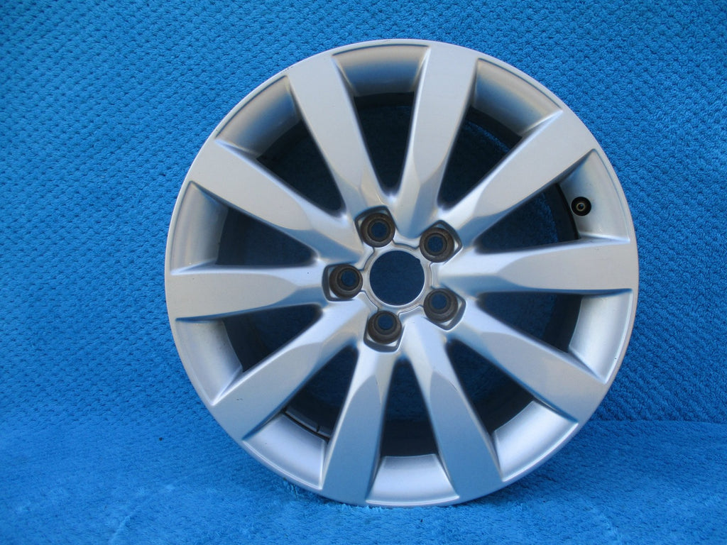 1x Alufelge 16 Zoll 7.5" 5x110 45ET Glanz Silber 8X0601025G Audi A1 Rim Wheel