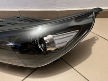 Load image into Gallery viewer, Frontscheinwerfer Hyundai I30 Fastback 92101-G4060 Links Scheinwerfer Headlight