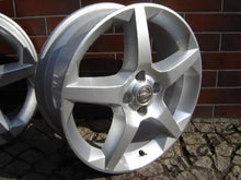 Laden Sie das Bild in den Galerie-Viewer, 1x Alufelge 17 Zoll 6.5&quot; 4x100 41ET Glanz Silber 13189913 Opel Tigra Rim Wheel