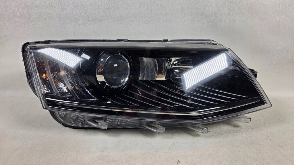 Frontscheinwerfer Skoda Octavia III 5E1941016B 33423344030127228400 Rechts SCH3838775772ls