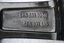 Load image into Gallery viewer, 1x Alufelge 16 Zoll 7.0" 5x100 46ET Glanz Schwarz 6R0601025N VW Polo 6r FEL3782972555cv