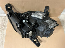 Laden Sie das Bild in den Galerie-Viewer, Frontscheinwerfer Jeep Grand Cherokee Wk2 68289239AH Xenon Links Headlight SCH7909888947ht