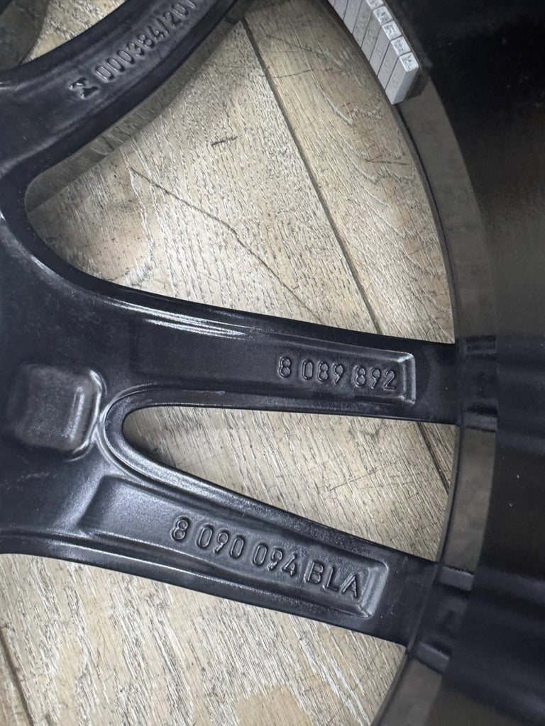1x Alufelge 19 Zoll 8.0" 5x120 27ET Glanz Schwarz 8089892 BMW 3 G21 G20 FEL6092276128ot