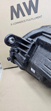 Laden Sie das Bild in den Galerie-Viewer, Frontscheinwerfer VW Passat B7 90010126 Rechts Scheinwerfer Headlight SCH4145316916fp