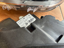 Laden Sie das Bild in den Galerie-Viewer, Frontscheinwerfer BMW F21 F20 741414705 749894201 Ein Satz Headlight SCH3002716750zl