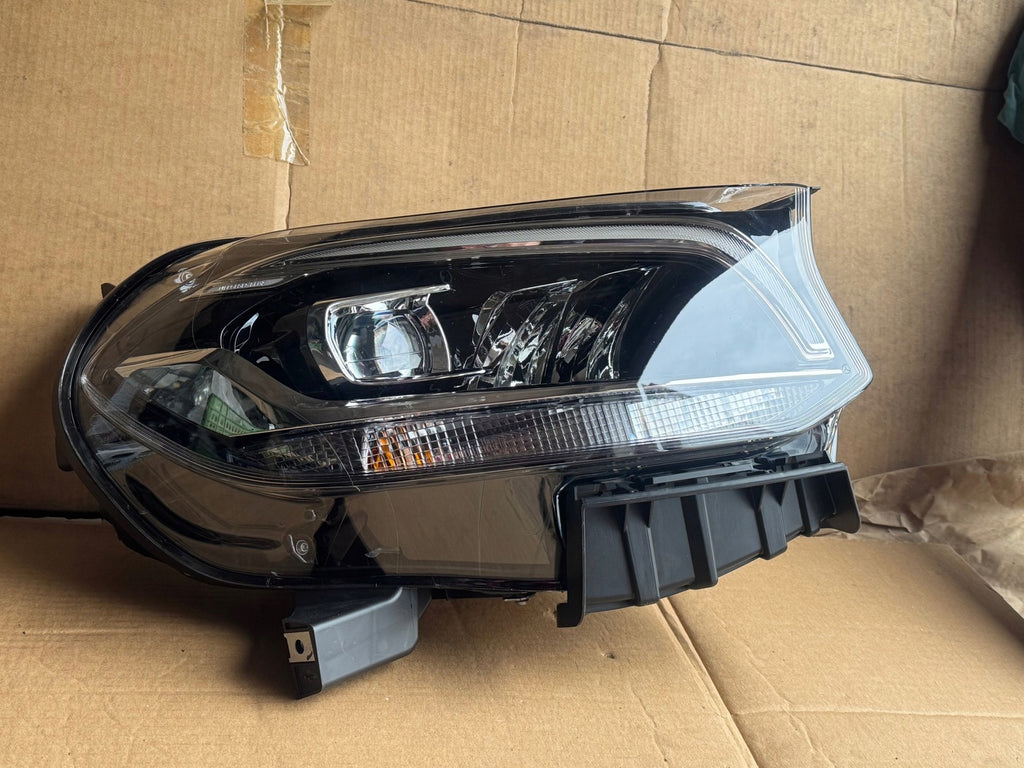 Frontscheinwerfer Mercedes-Benz A4709060900 Rechts Scheinwerfer Headlight