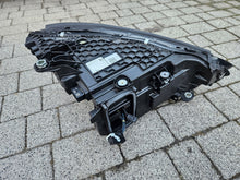 Laden Sie das Bild in den Galerie-Viewer, Frontscheinwerfer Mercedes-Benz Eqe A2959069700 Full LED Links Headlight SCH7262577828so