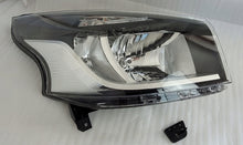 Laden Sie das Bild in den Galerie-Viewer, Frontscheinwerfer Renault Trafic III 260108047R Rechts Scheinwerfer Headlight SCH8043947219io